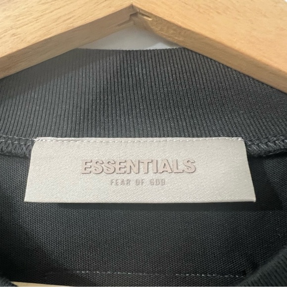 Fear of God Essentials M 1977 Oversized Short Sleeve T-Shirt Streetwear Skater - Picture 3 of 10